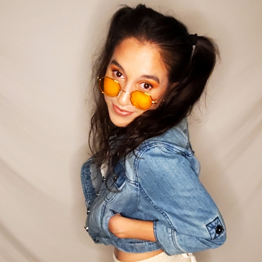 Cropped Jean Jacket - Picture 7 of 8